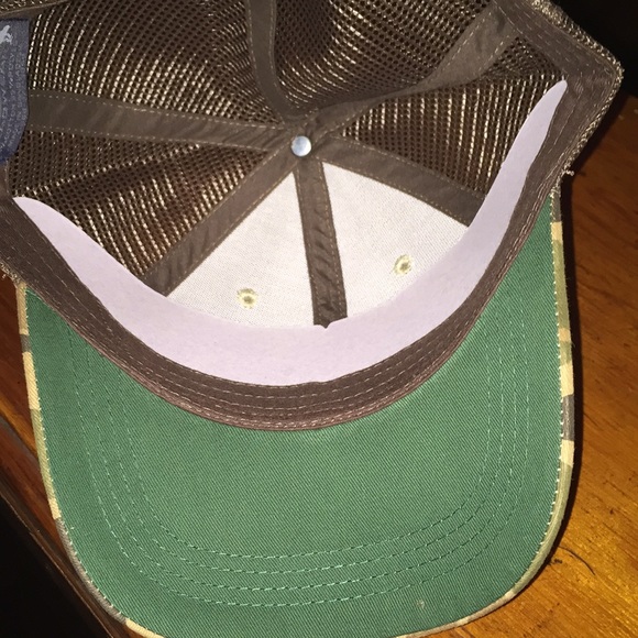 Reel Marsh Charters "Old School" truckers cap - Picture 5 of 5